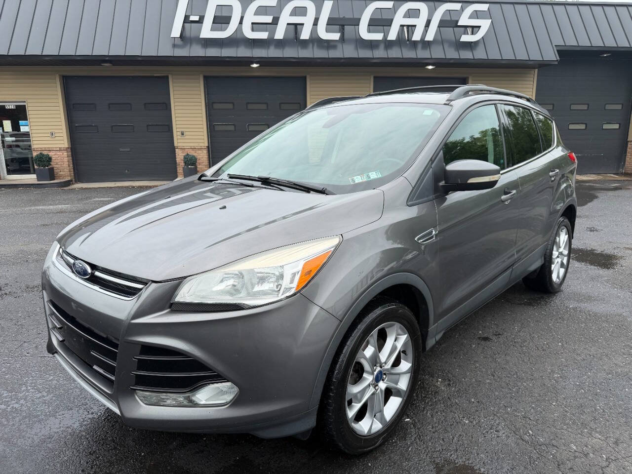 Used 2013 Ford Escape SEL AWD/4WD image 1