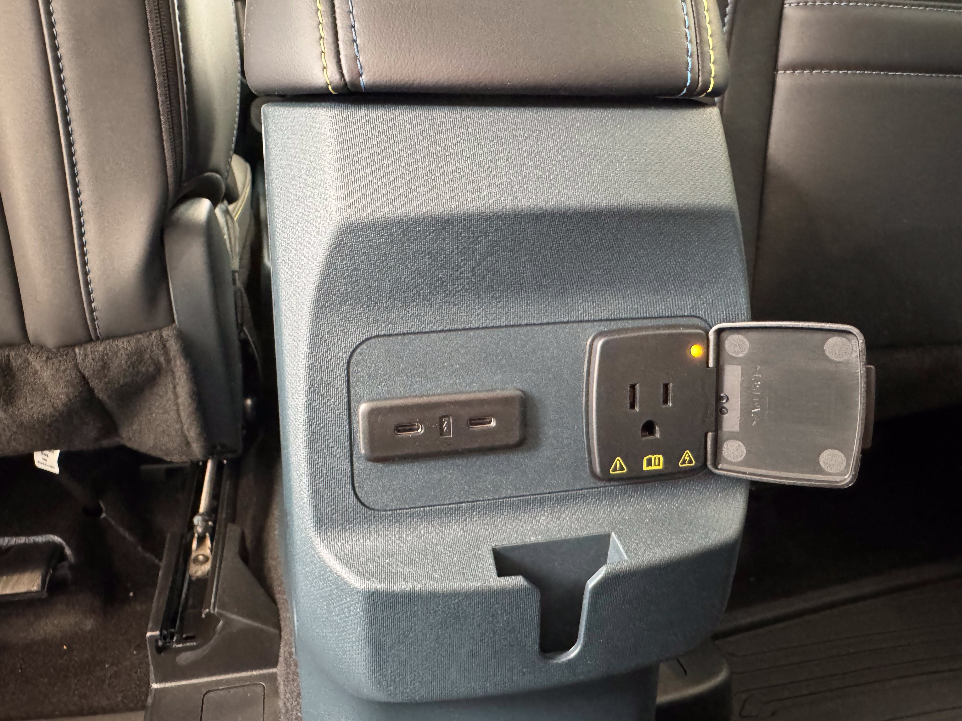 Used 2025 Ford Maverick Lobo AWD/4WD image 65