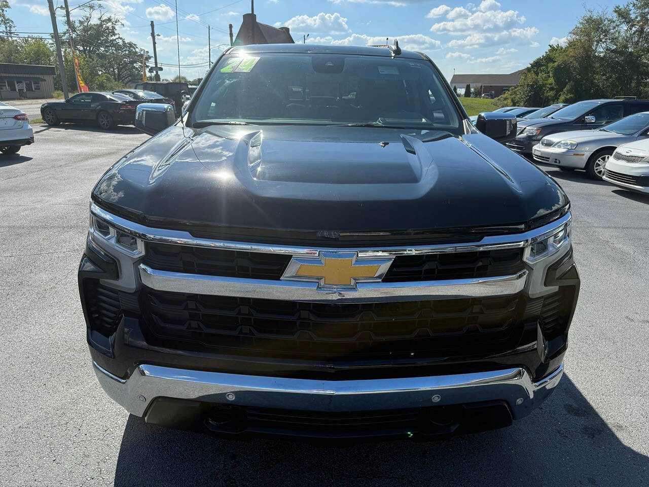 Used 2024 Chevrolet Silverado 1500 LT w/ Safety Package image 9