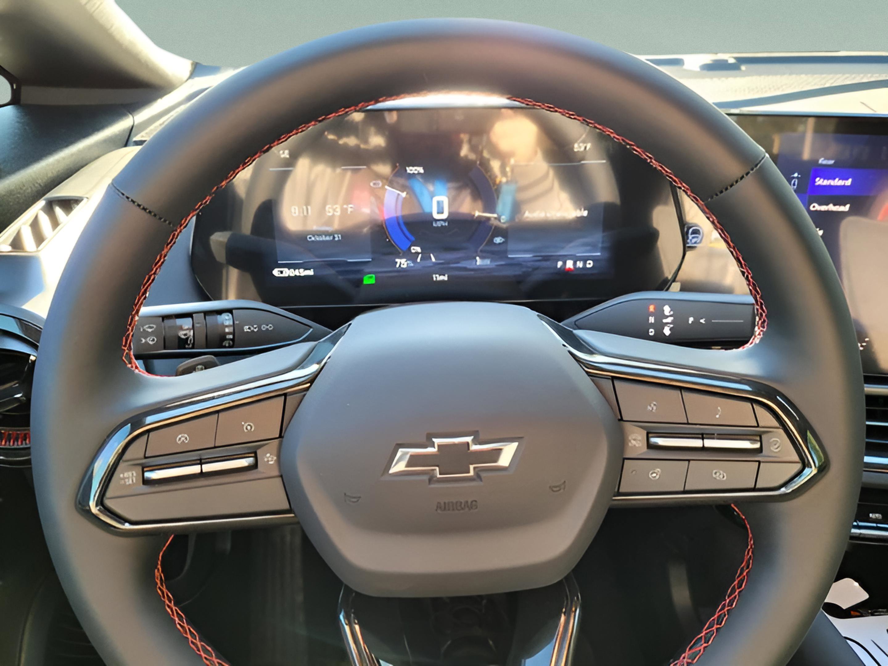 New 2026 Chevrolet Equinox EV RS image 13