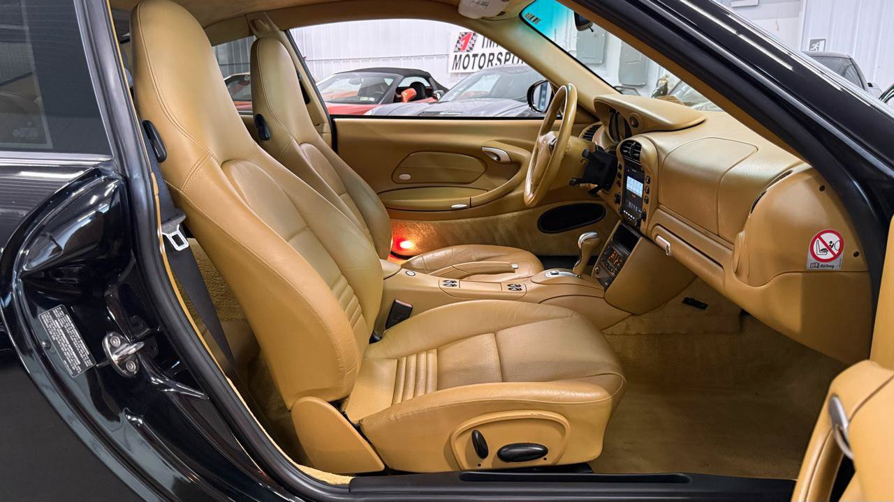 Used 2003 Porsche 911 GT3 RS image 46