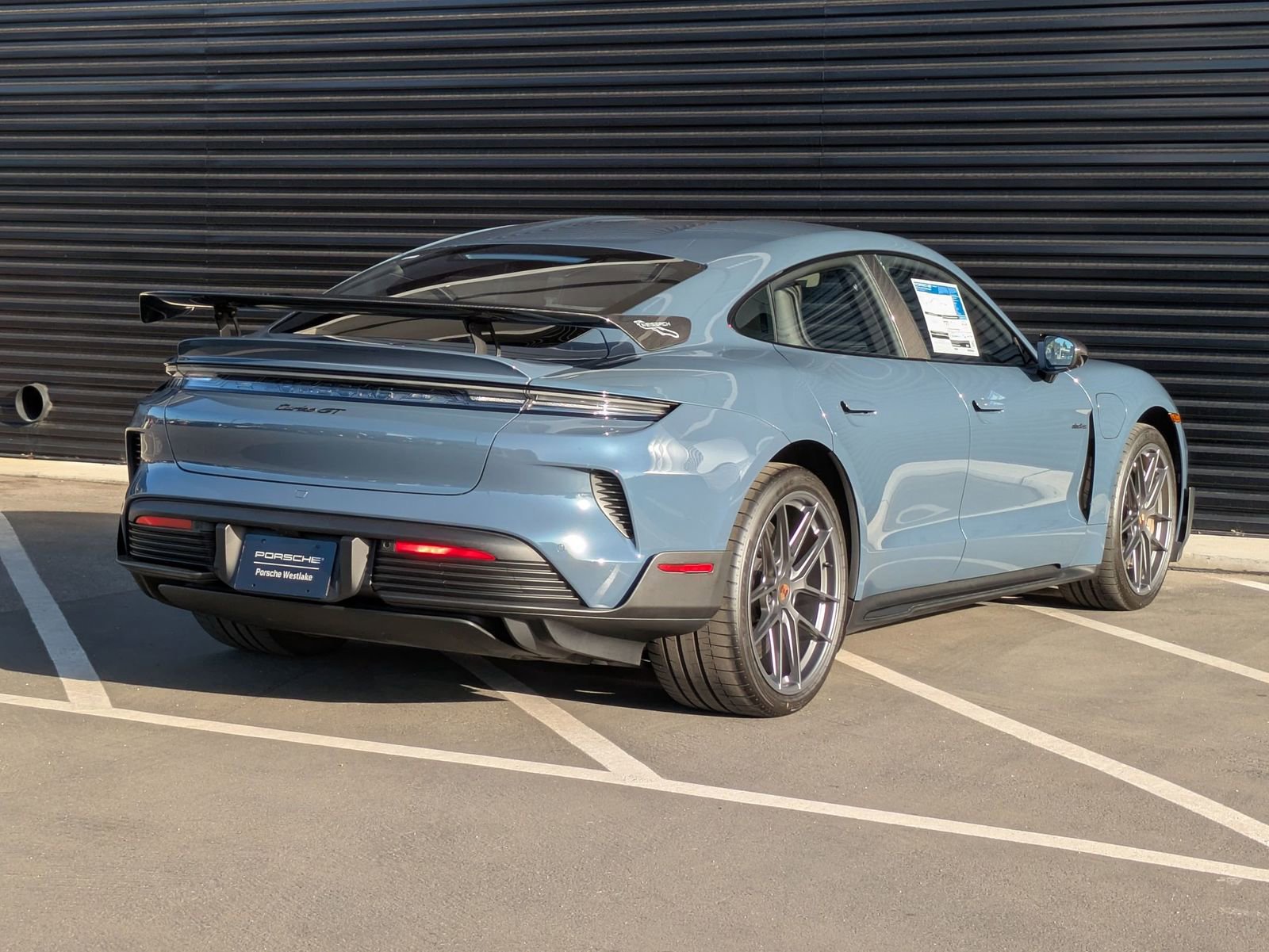 Certified 2025 Porsche Taycan Turbo GT image 9