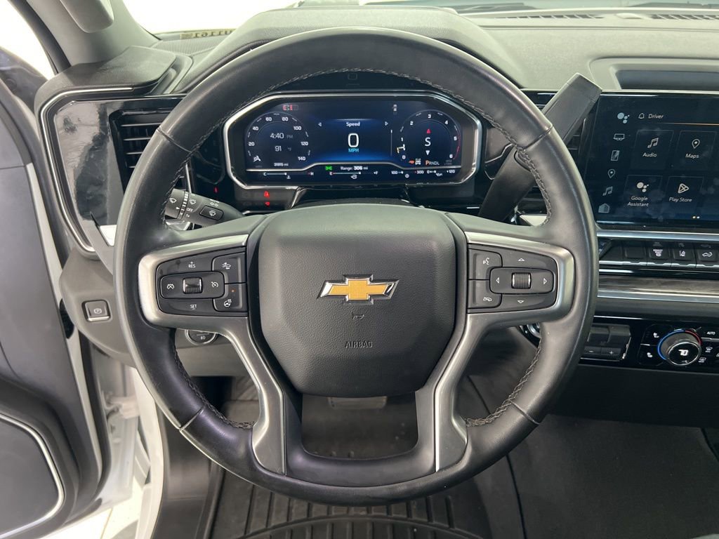 Used 2024 Chevrolet Silverado 2500 LTZ image 10