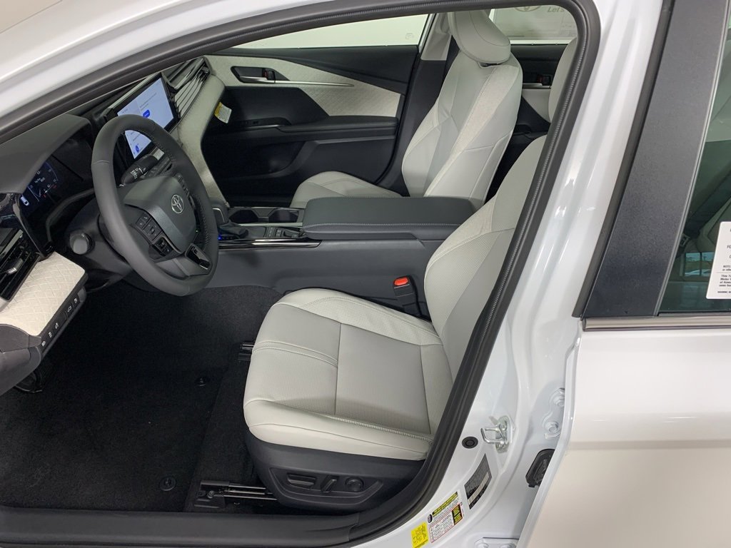 New 2026 Toyota Camry XLE image 28