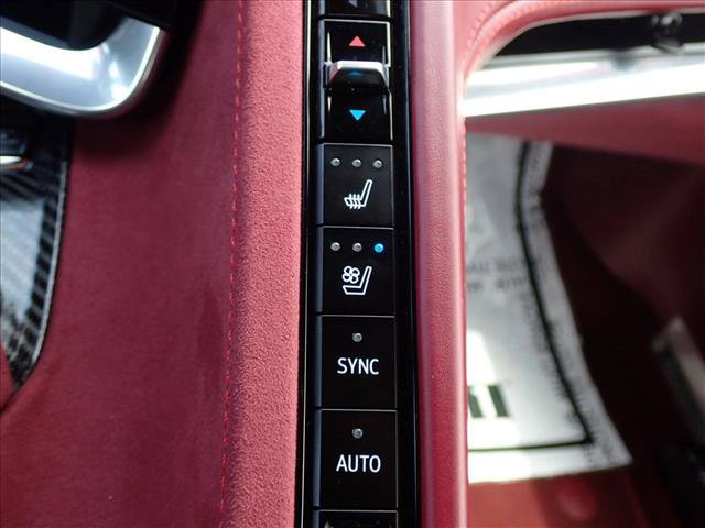 Used 2020 Chevrolet Corvette Stingray Premium Cpe w/ 3LT Preferred Equipment Group RWD image 22