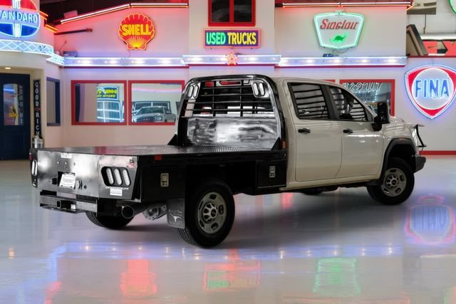 Used 2024 GMC Sierra 2500 Pro w/ Convenience Package AWD/4WD image 2
