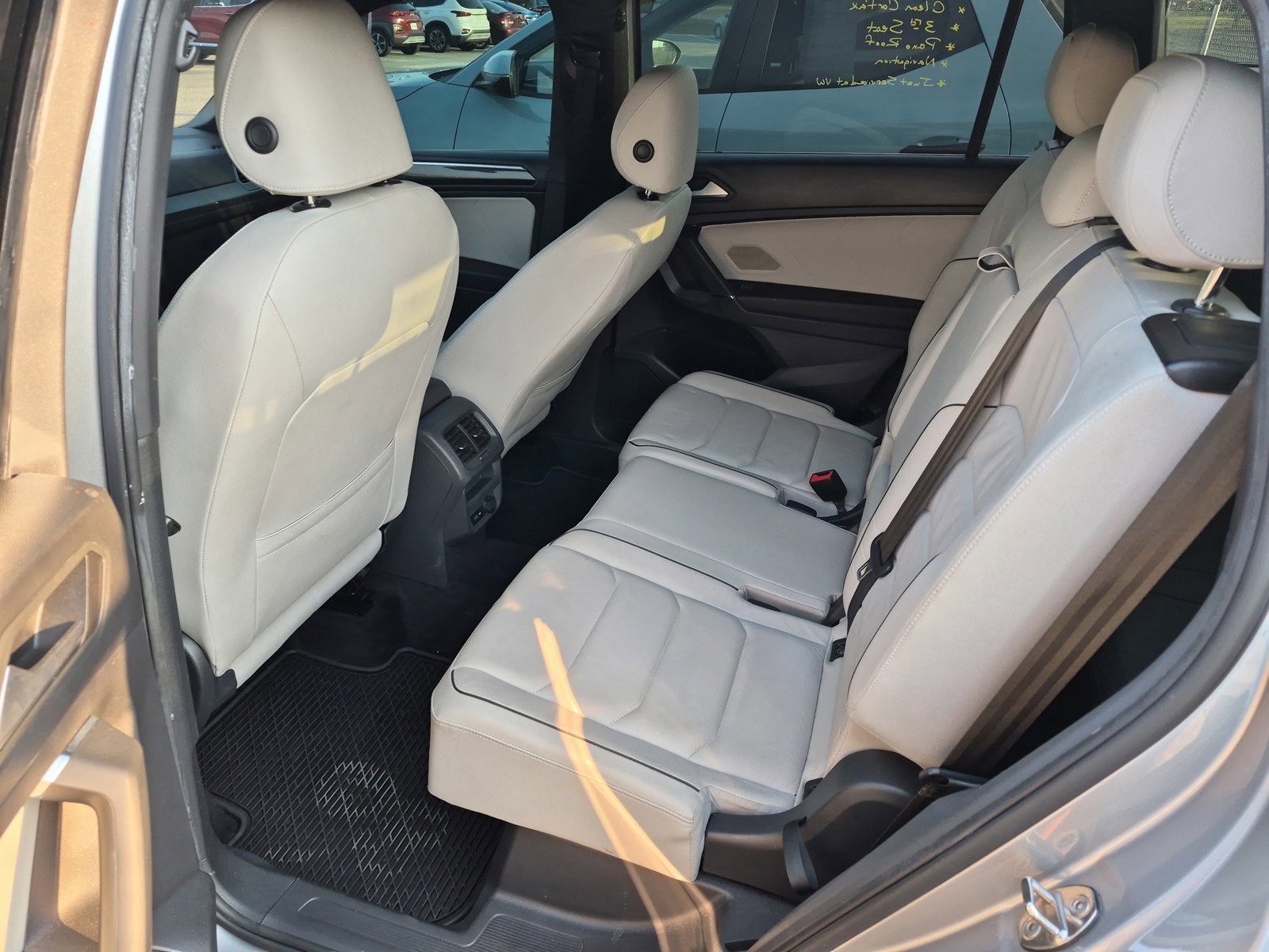 Used 2020 Volkswagen Tiguan SEL Premium R-Line w/ 3rd Row Seat Package image 5