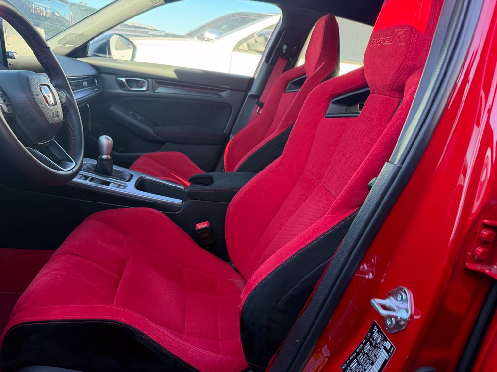 Used 2025 Honda Civic Type R image 7