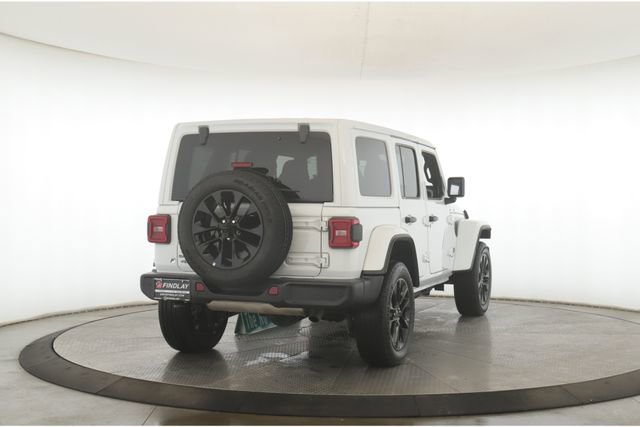 Used 2025 Jeep Wrangler Unlimited Sahara w/ Safety Group image 7