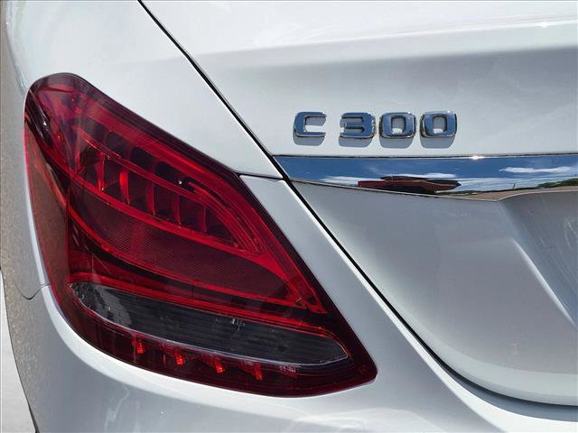 Used 2018 Mercedes-Benz C 300 4MATIC Sedan image 8