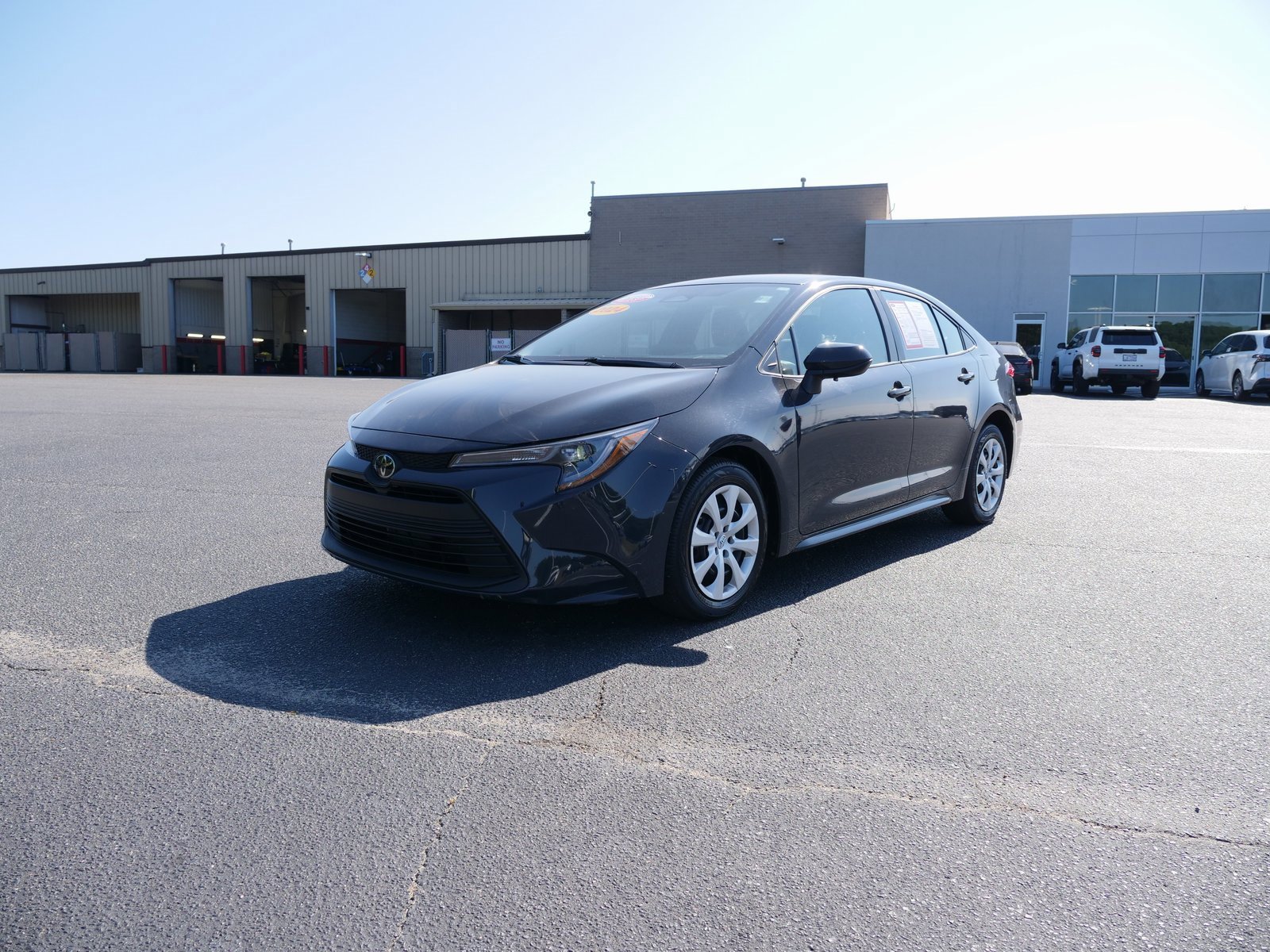 Used 2024 Toyota Corolla LE image 8