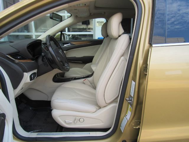 Used 2015 Lincoln MKC FWD w/ Equipment Group 102A Reserve image 14