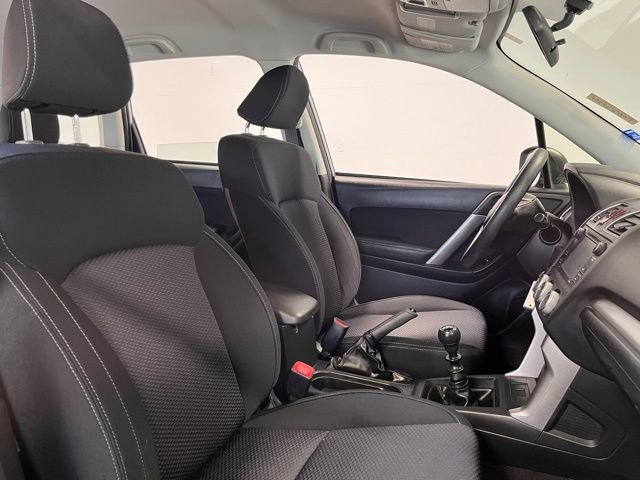 Used 2016 Subaru Forester 2.5i image 10