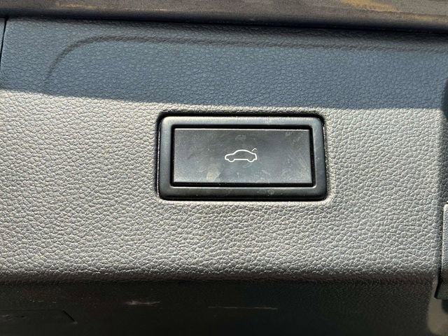 Used 2019 Volkswagen Atlas SEL image 23