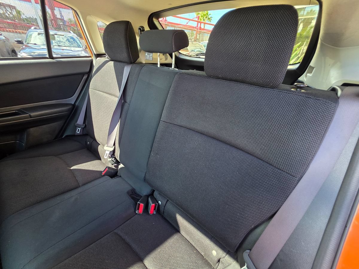 Used 2014 Subaru Crosstrek 2.0i Premium w/ Moonroof Package AWD/4WD image 25