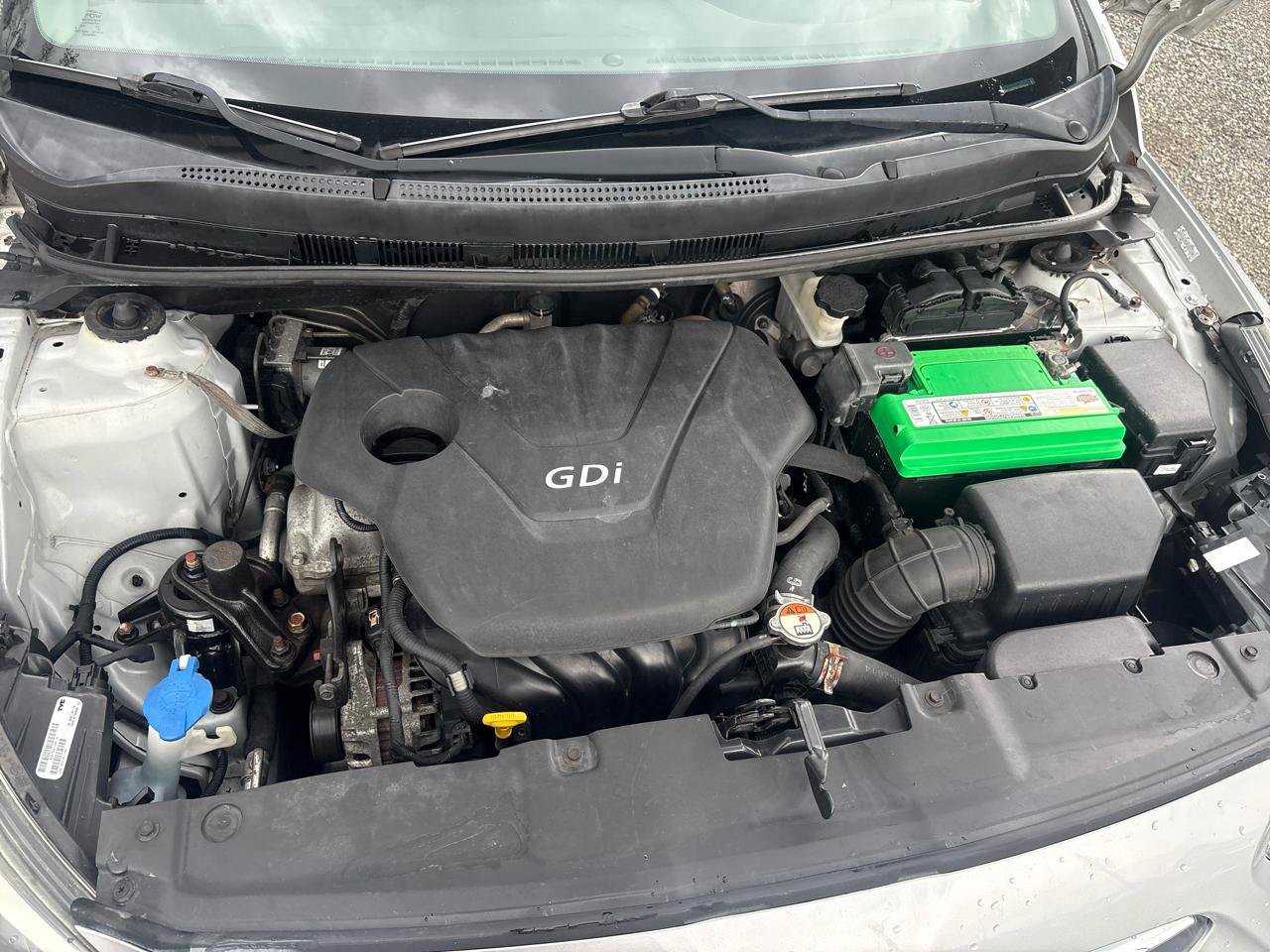 Used 2014 Hyundai Accent GLS w/ Option Group 2 FWD image 20