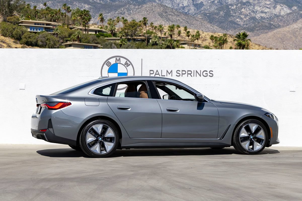 New 2026 BMW i4 eDrive40 w/ Premium Package RWD image 5