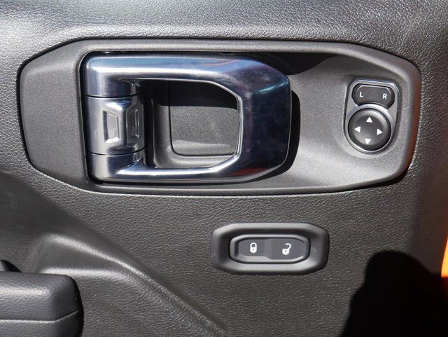 New 2025 Jeep Gladiator Sport image 14