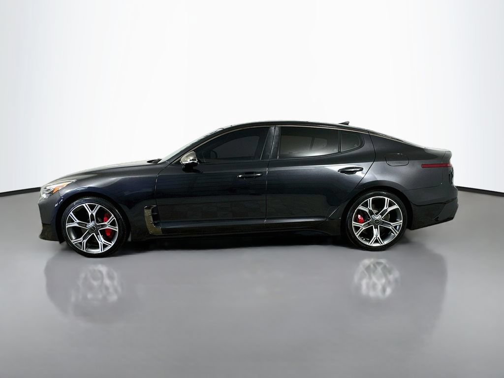Used 2020 Kia Stinger GT1 RWD image 4