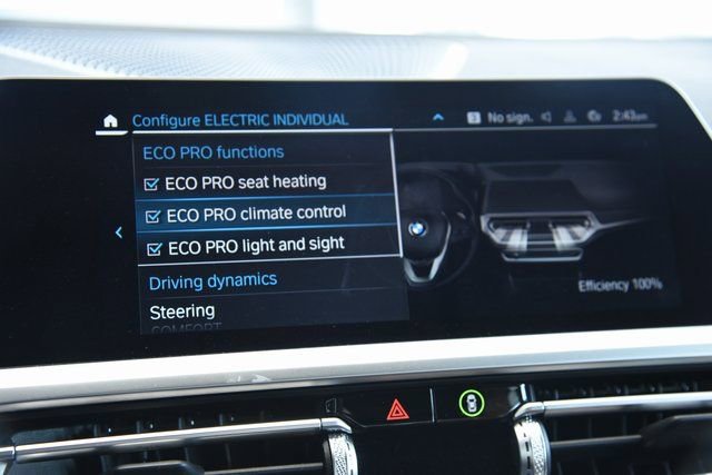 Used 2021 BMW 330e xDrive w/ Premium Package image 42