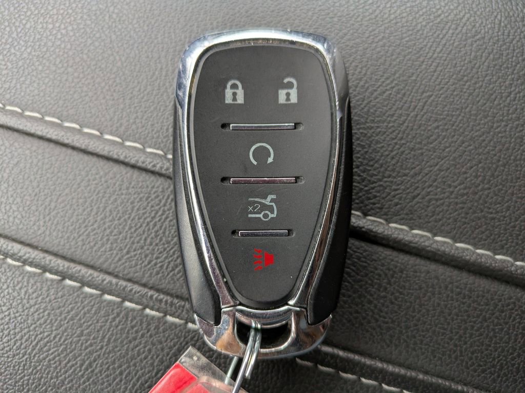 Used 2025 Chevrolet Blazer LT image 29