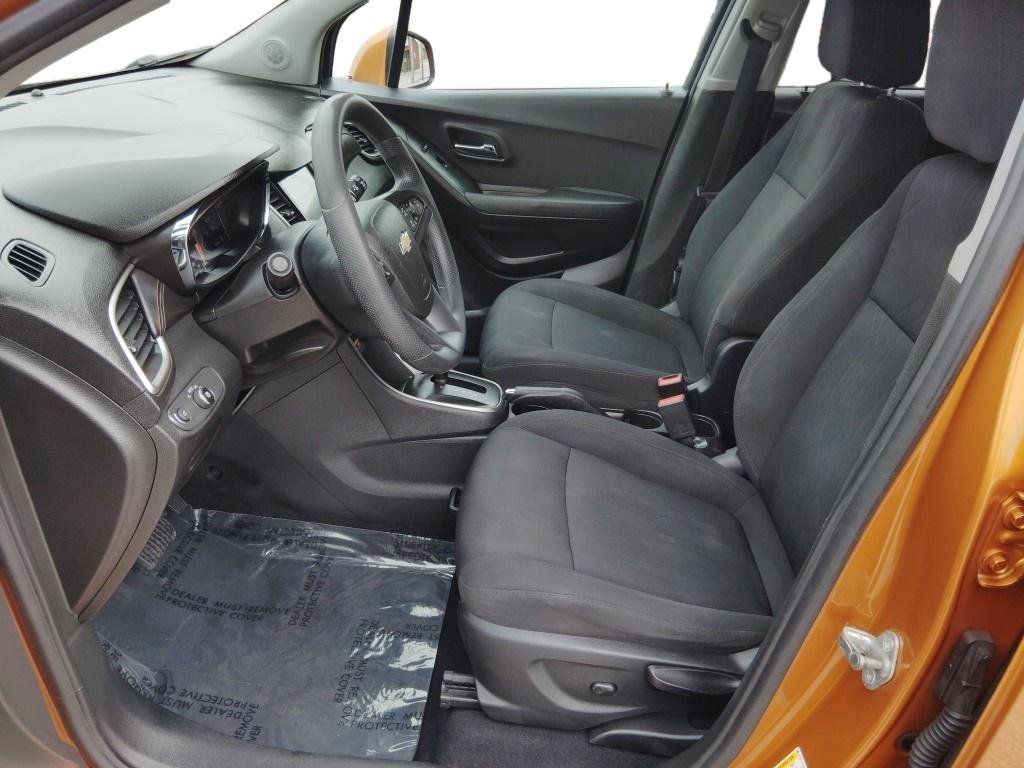 Used 2017 Chevrolet Trax LT image 13