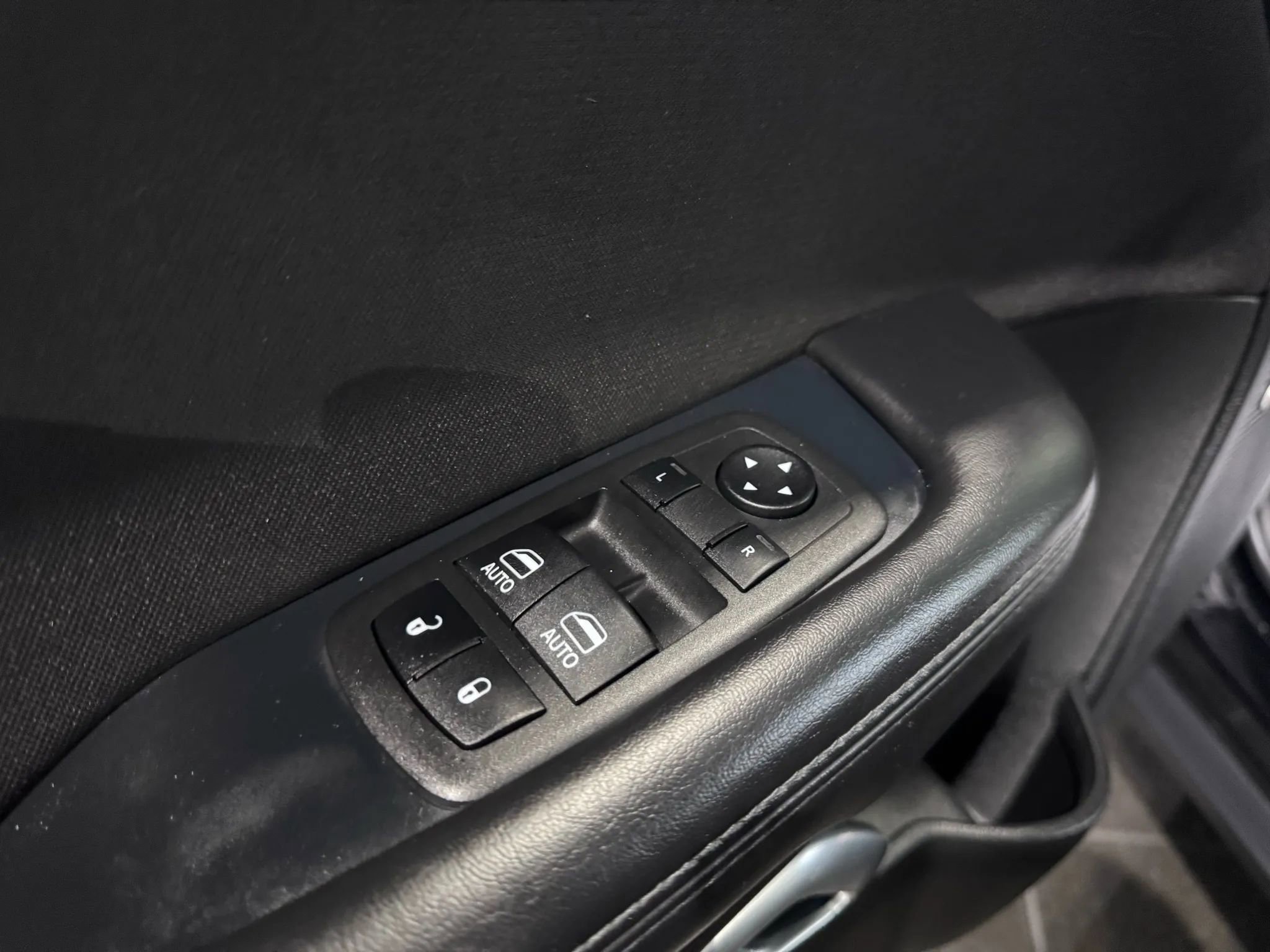 Used 2023 Dodge Challenger GT image 18