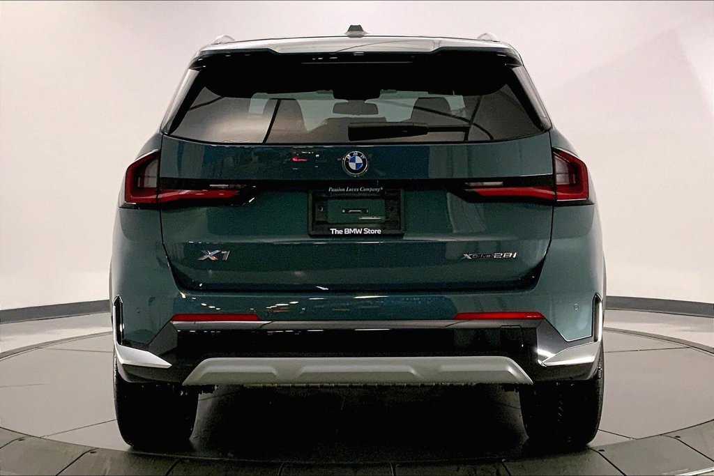 New 2026 BMW X1 xDrive28i w/ Technology Package AWD/4WD image 3