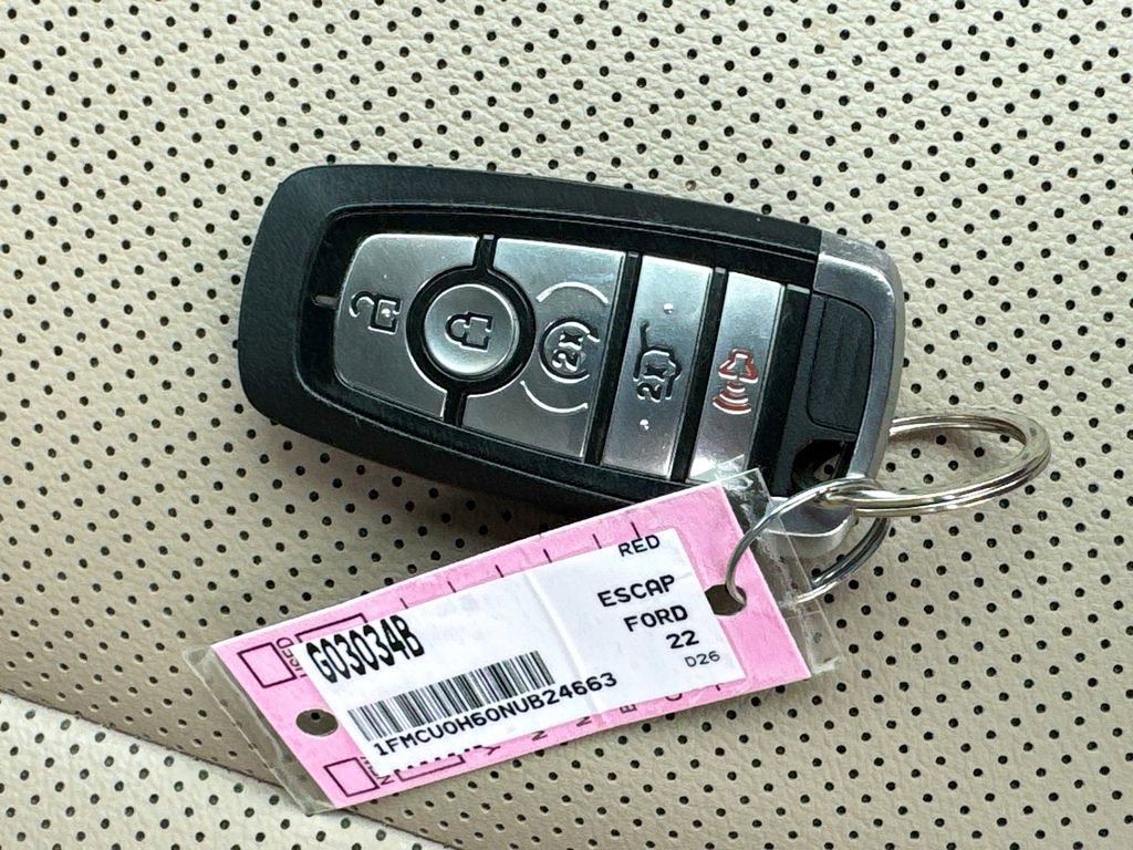 Used 2022 Ford Escape SEL FWD image 36