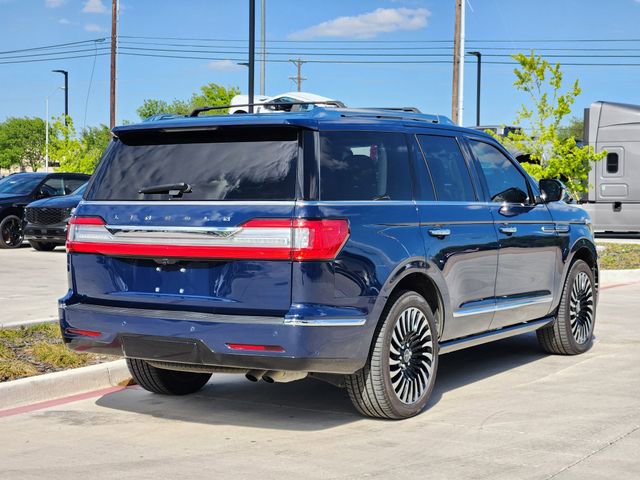 Used 2018 Lincoln Navigator Black Label w/ Cargo Package AWD/4WD image 3