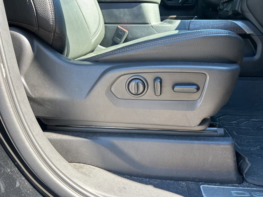 Used 2019 GMC Sierra 1500 Denali w/ Denali Ultimate Package image 39