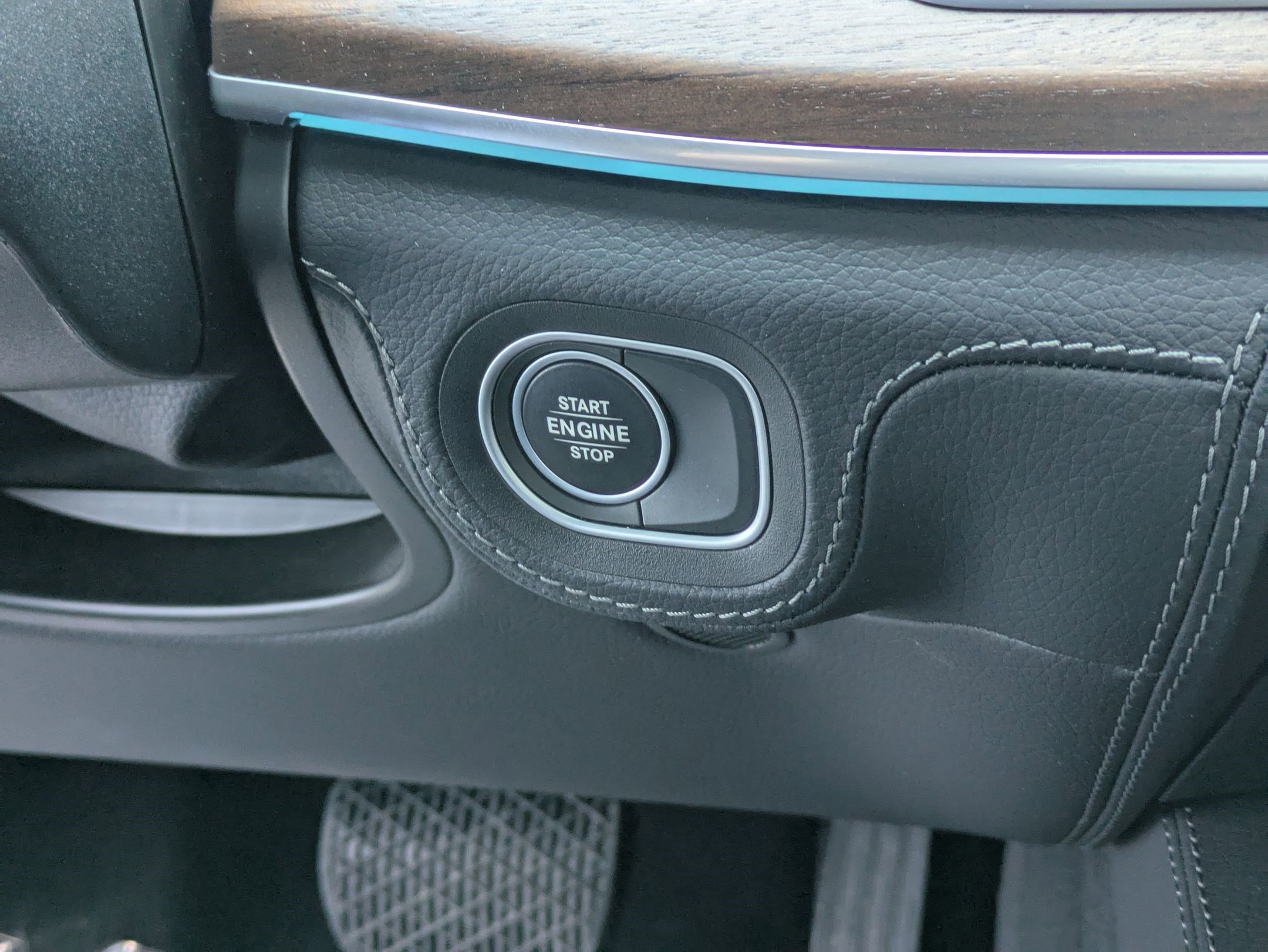 Certified 2025 Mercedes-Benz GLE 450e 4MATIC image 20