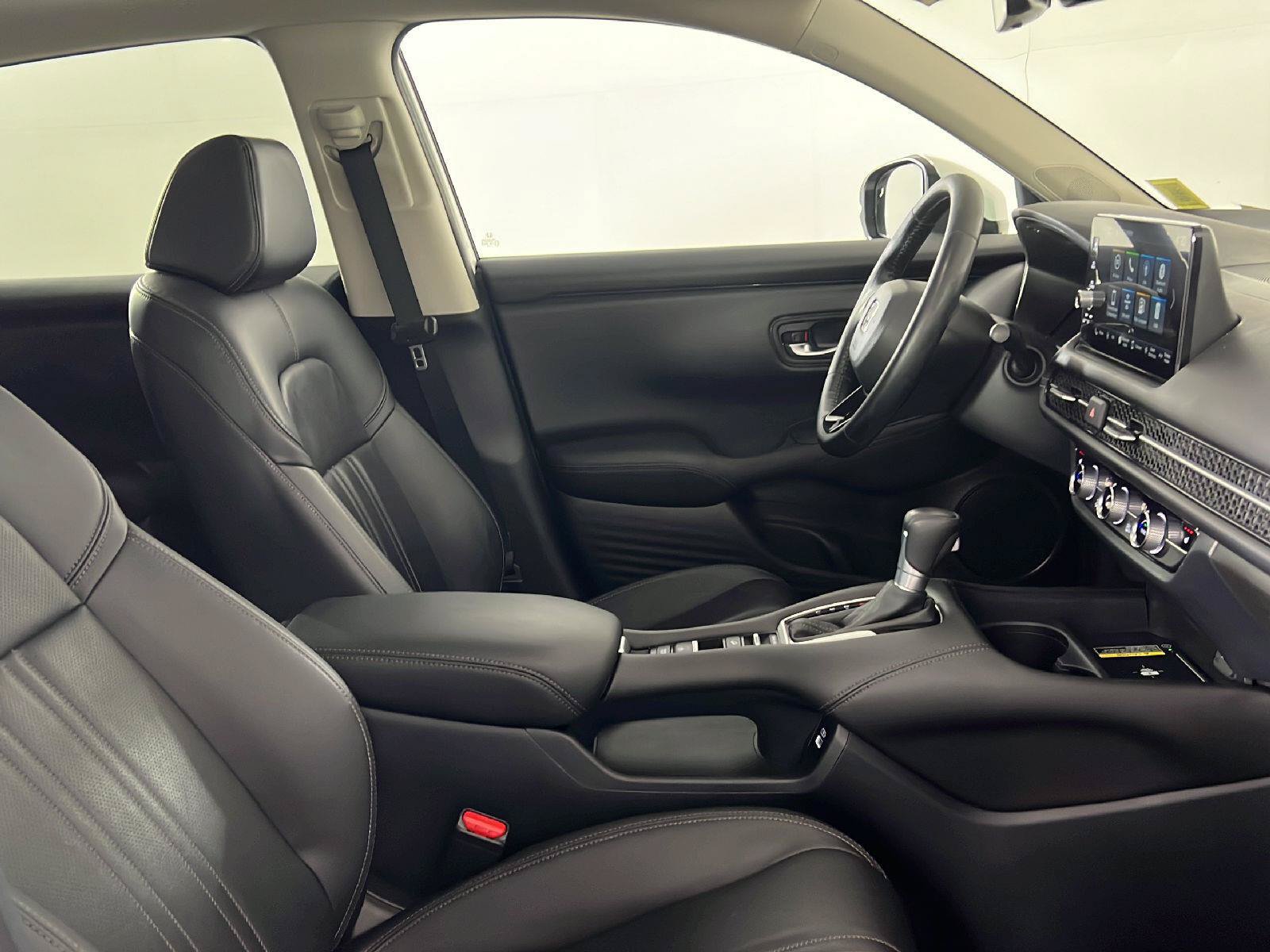 Used 2023 Honda HR-V EX-L image 39