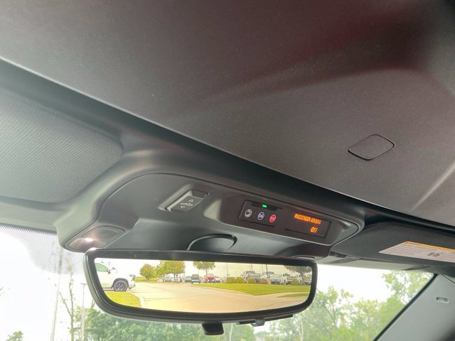 Used 2023 Chevrolet Camaro SS RWD image 30
