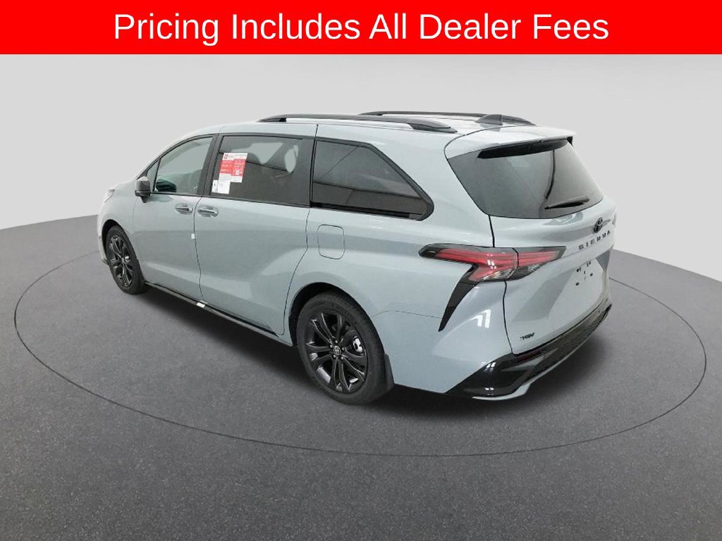 New 2026 Toyota Sienna XSE FWD image 5