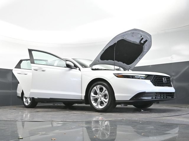 Used 2026 Honda Accord LX image 35