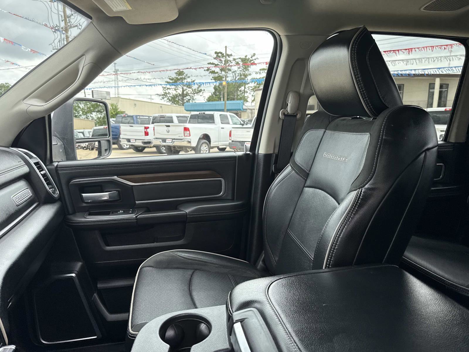 Used 2024 RAM 2500 Laramie AWD/4WD image 15