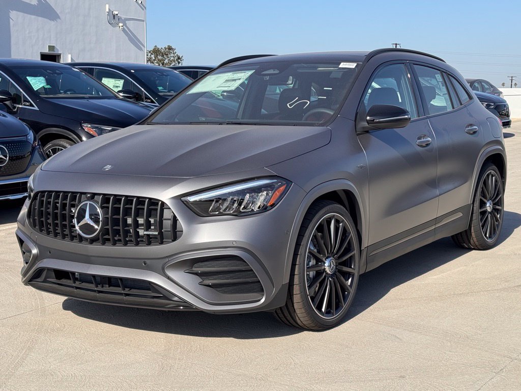 Used 2025 Mercedes-Benz GLA 35 AMG 4MATIC image 7