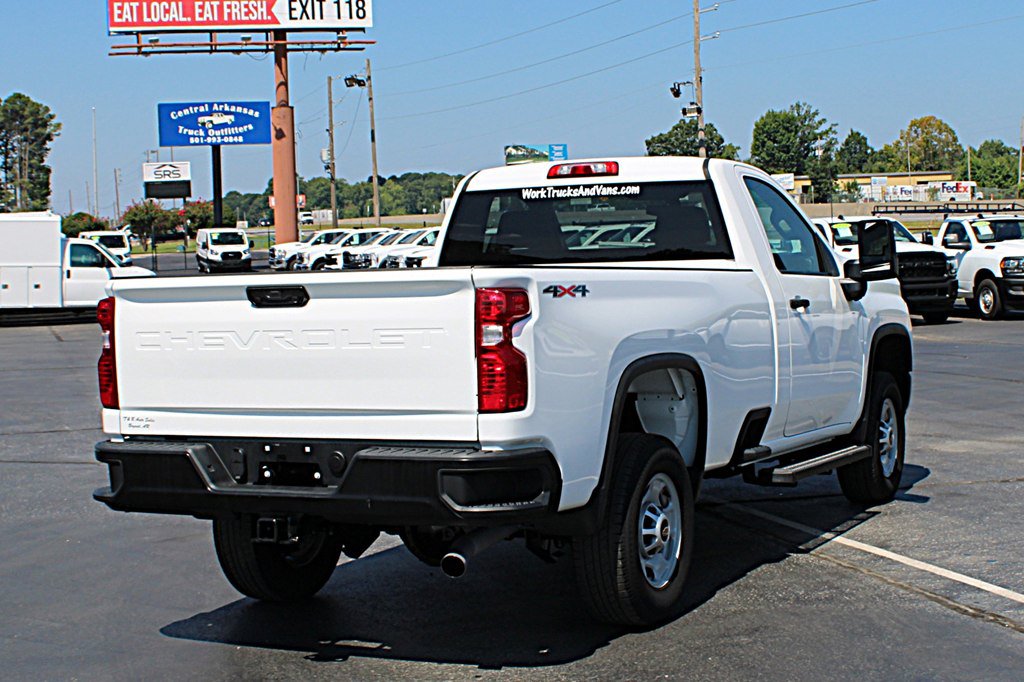 Used 2023 Chevrolet Silverado 2500 W/T w/ WT Convenience Package AWD/4WD image 5