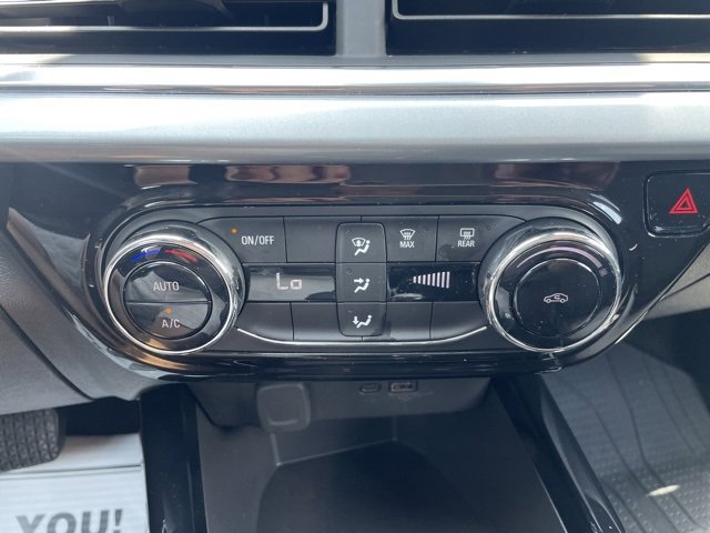 Used 2024 Chevrolet Trax LT image 21