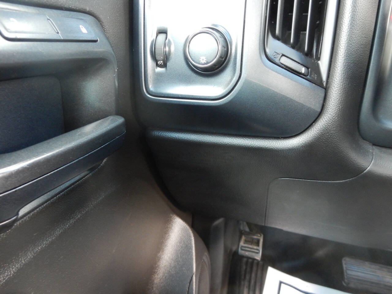 Used 2016 Chevrolet Silverado 1500 W/T w/ Trailering Package RWD image 35