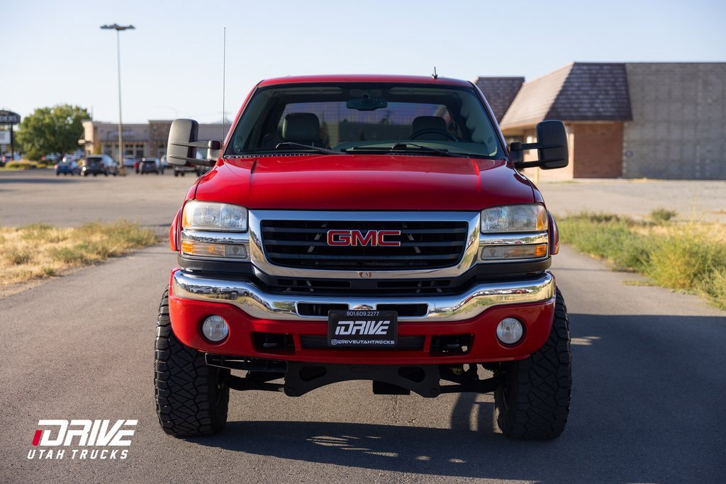 Used 2007 GMC Sierra 2500 SLT w/ Heavy-Duty Power Package image 3