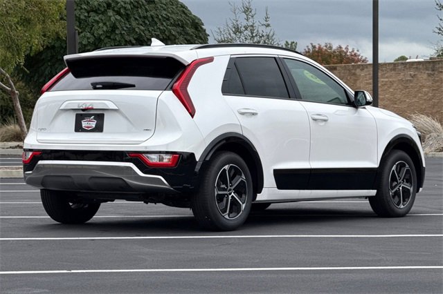 New 2026 Kia Niro SX image 5