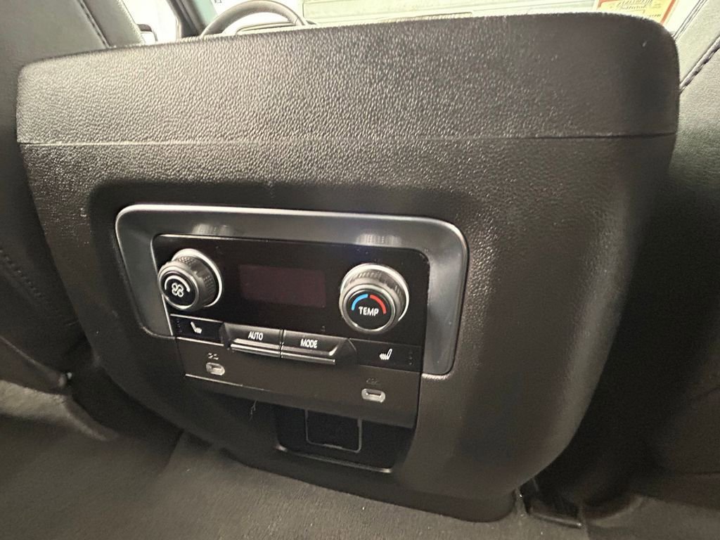 Used 2023 Chevrolet Tahoe High Country image 43