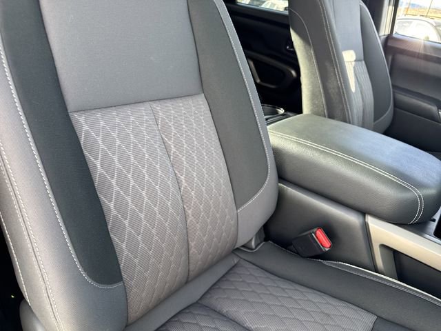 Certified 2024 Nissan Titan SV w/ SV Bronze Edition Package image 28