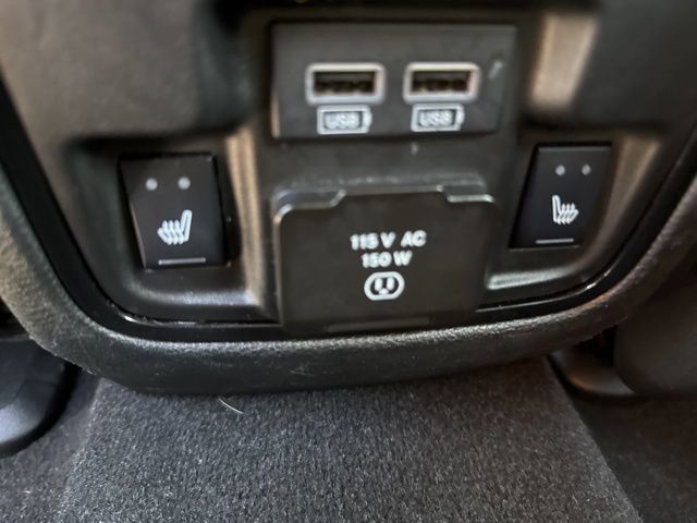 Used 2023 Dodge Durango GT image 23