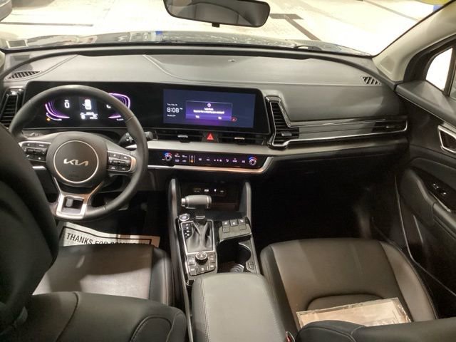 Used 2023 Kia Sportage EX image 7