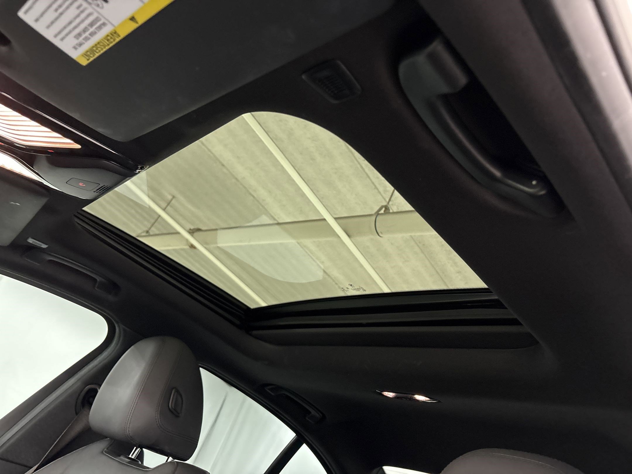 Used 2020 BMW 330i Sedan RWD image 15