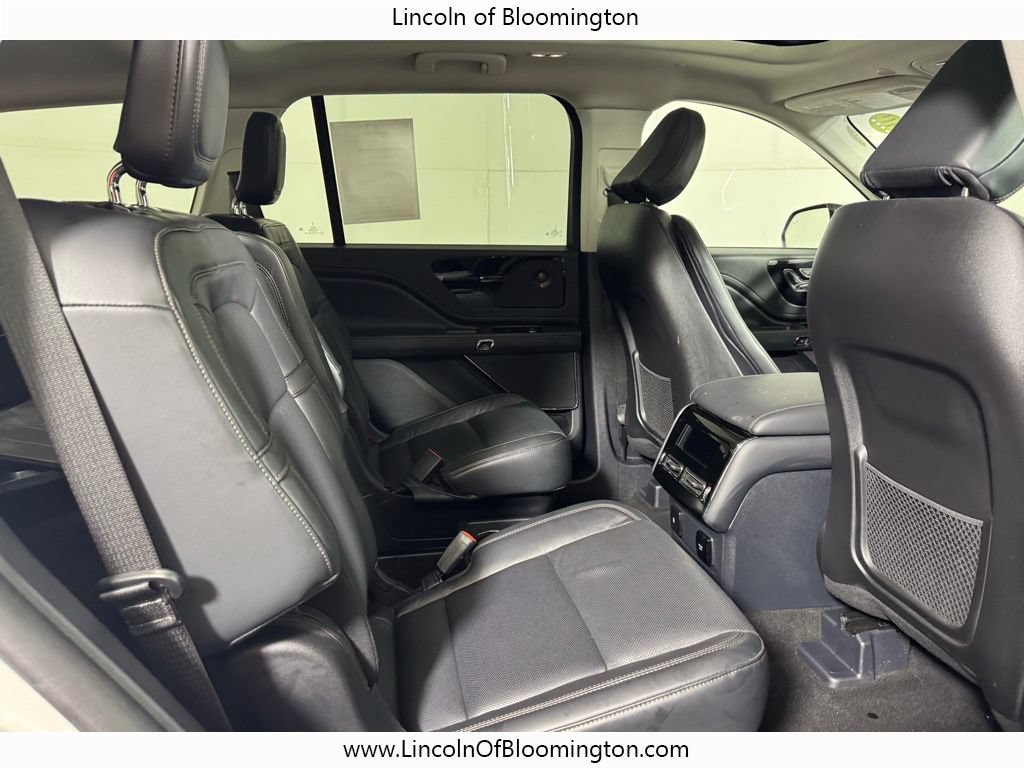 Certified 2025 Lincoln Aviator Reserve w/ Illumination Package AWD/4WD image 20