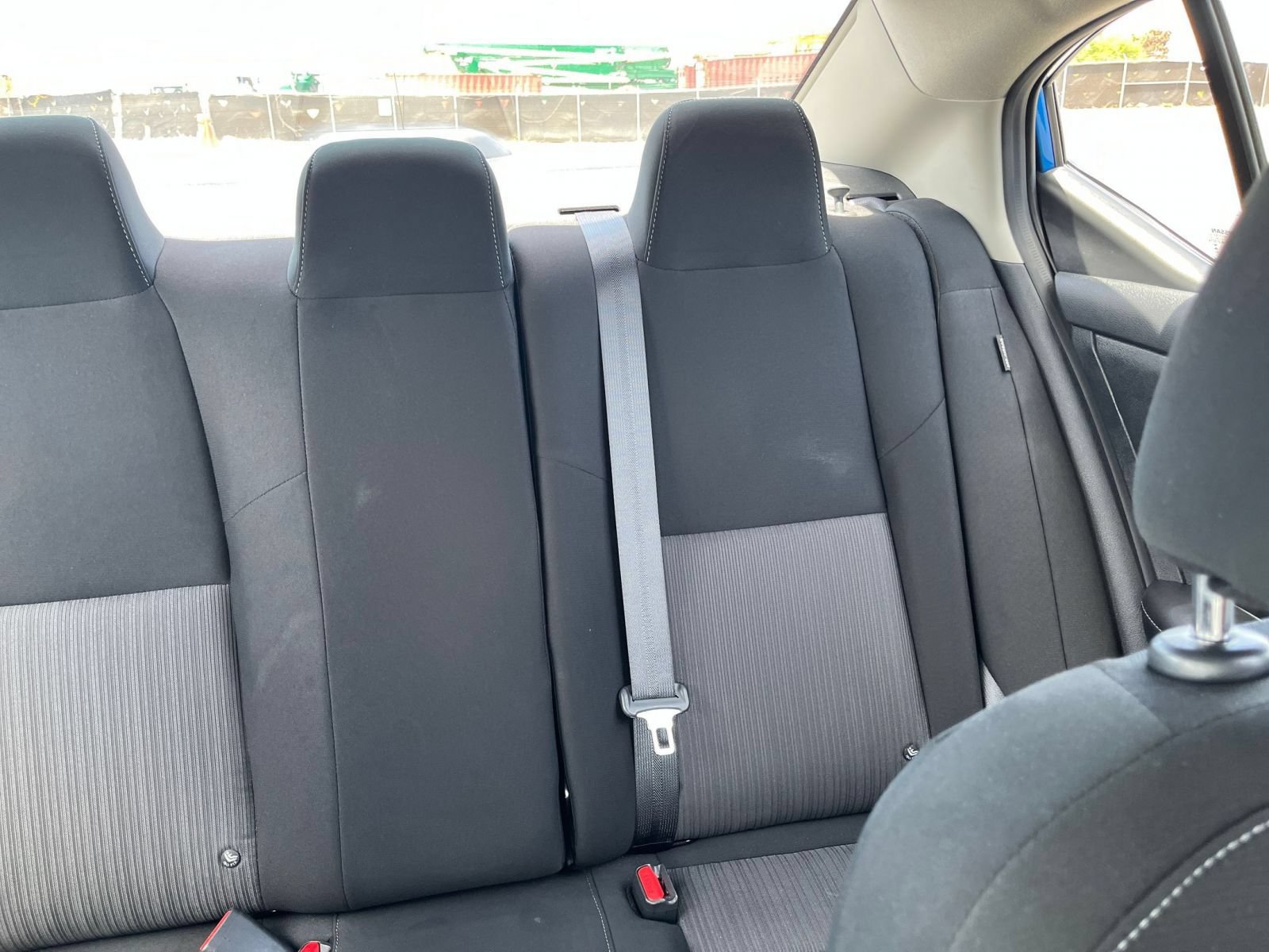 Used 2025 Nissan Sentra SV FWD image 31